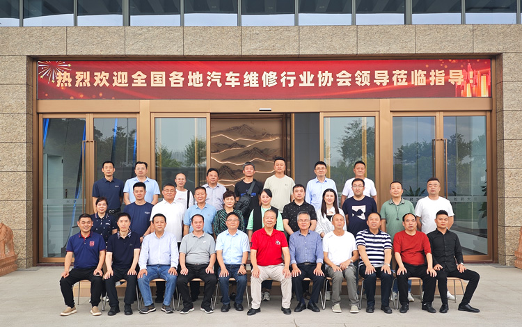 智慧引领未来，共筑行业新篇章！泓胜科技盛迎全国协会莅临参观