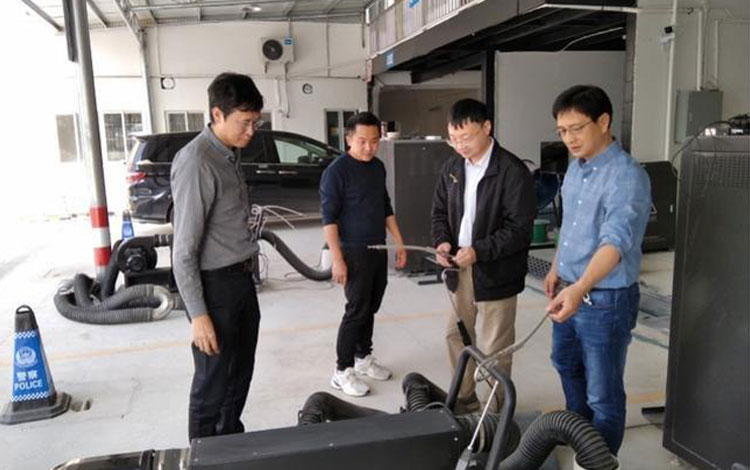 机动车尾气排放检测做假 去年全市49家检测站被警示
